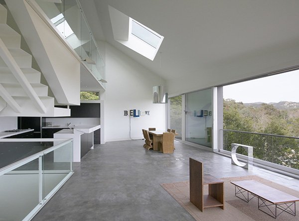 Casa na colina de Johnston Marklee - cozinha