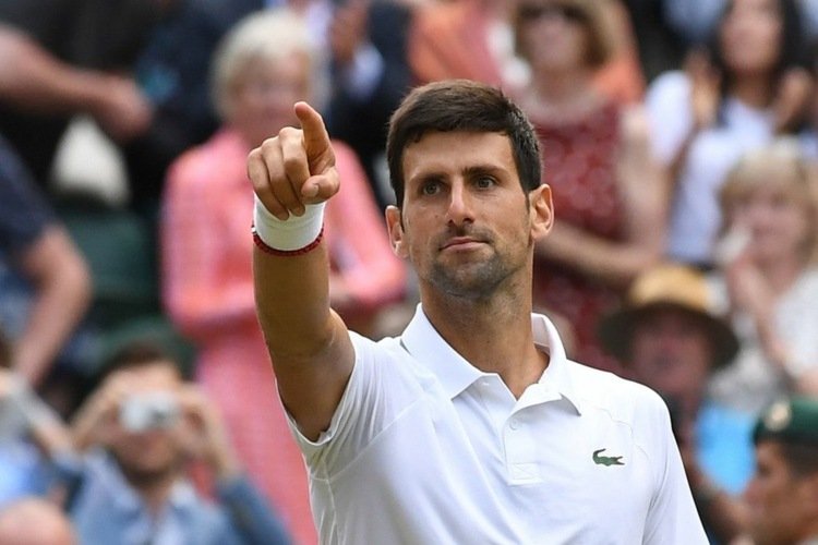 Dieta à base de plantas de atleta vegano Novak Djokovic beneficia a saúde