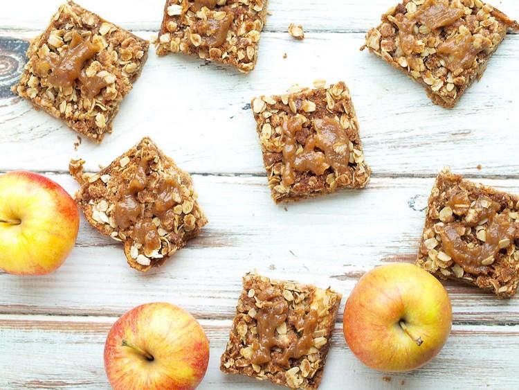 vegan-apple-cake-sheet cake-apple-must-healthy-breakfast-idea-apple variedades