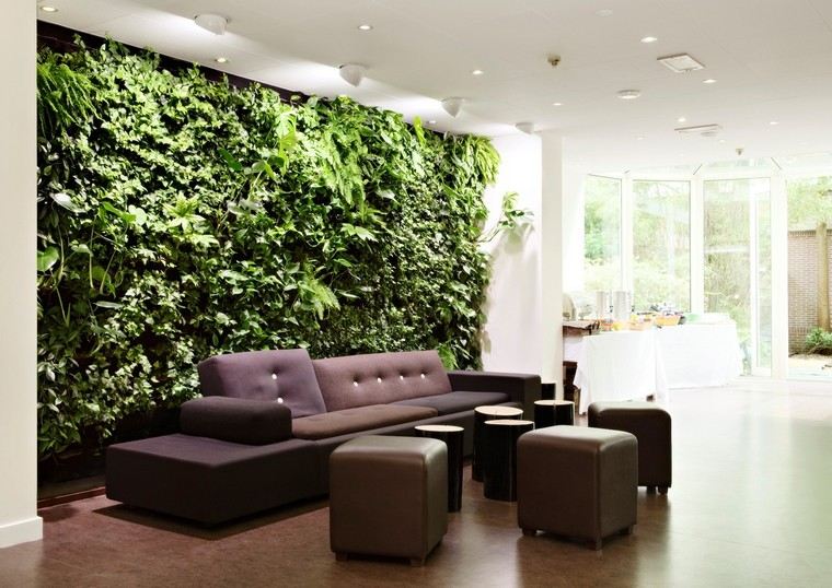 vertical-garden-wall-living-room-planting-ideas
