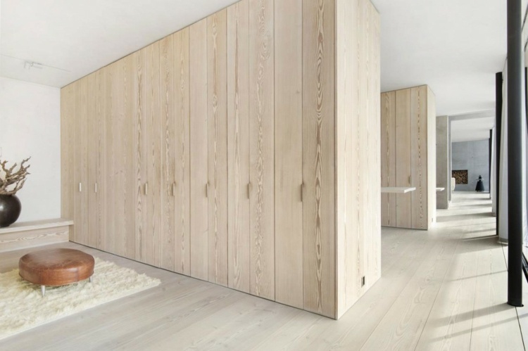 closet ideia de casa de campo à beira-mar vestiário de madeira