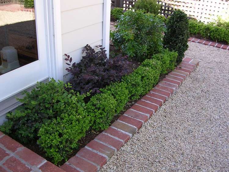 Frente jardim-design-fácil-cuidar-tijolo-beterraba-orla-buxo