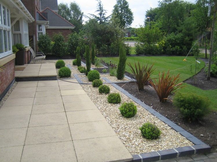 front-garden-design-easy-care-gravel-boxwood-ball-thuja