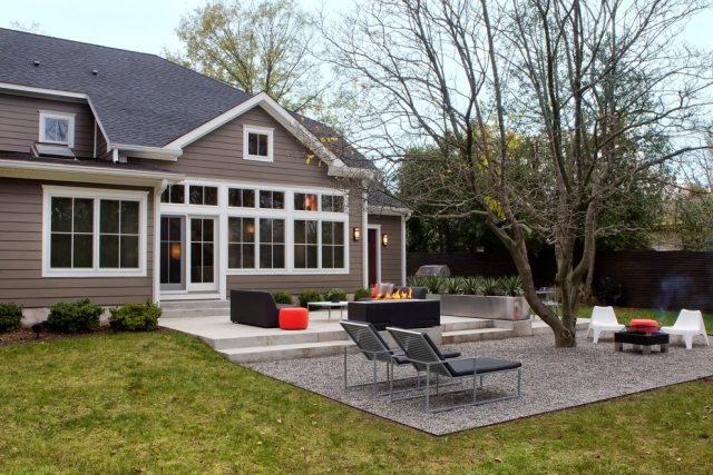 Front-garden-design-fine-pebbles-adequado-para-solo argiloso