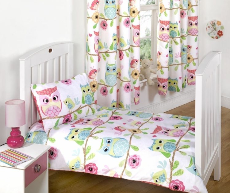 Roupa de cama infantil, cortinas infantis, corujas, quartos de meninas