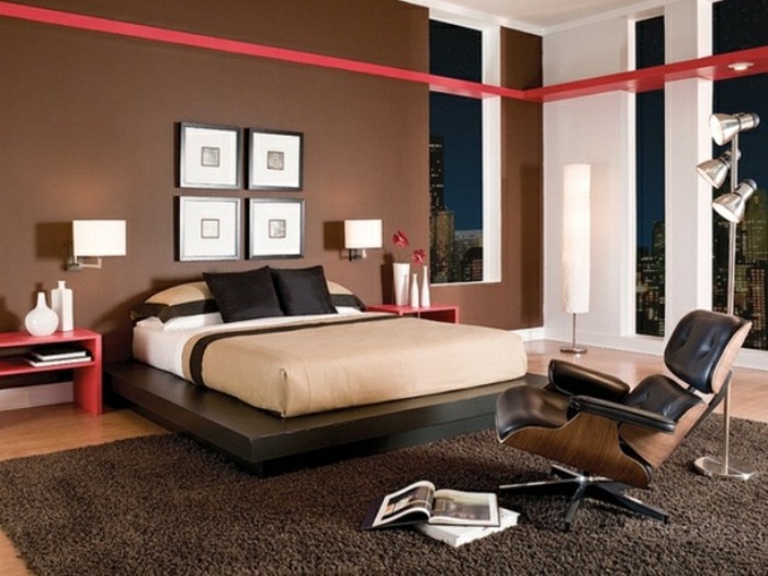 marrom-elegante-parede-design-com-molduras