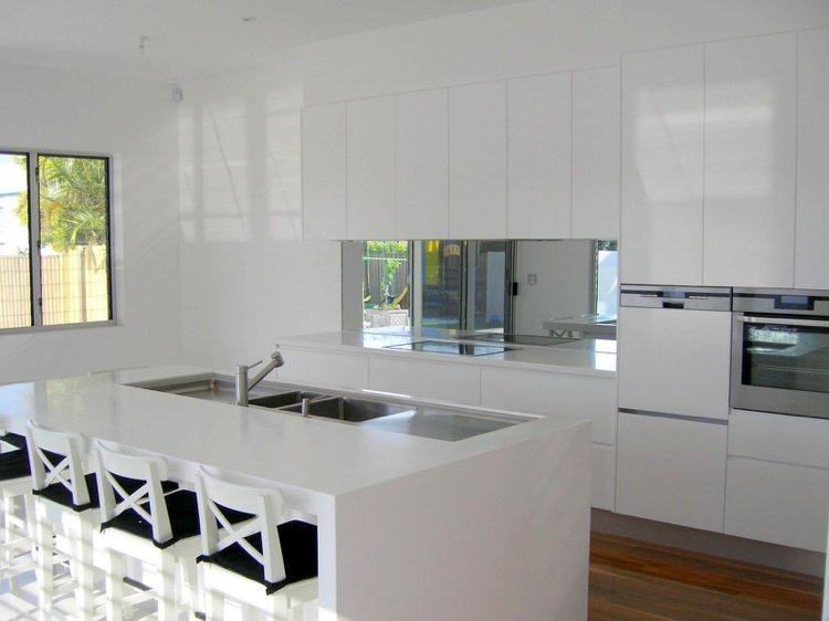painéis de parede-cozinha-espelho de cozinha-moderno-espelho-alto brilho-branco
