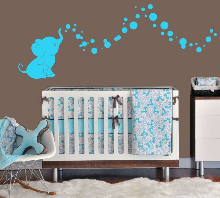 Tatuagens de parede para o quarto do bebê - marrom - turquesa - desenho de parede - elefante - pequeno - cama de bebê - moderno - tapete de pele