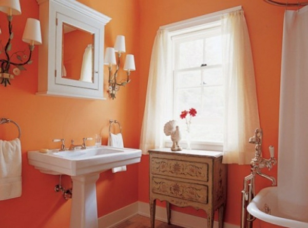 romântico-laranja-branco-banheiro-cortinas
