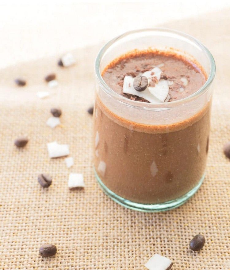 Smoothie de moca cremoso de aveia com café