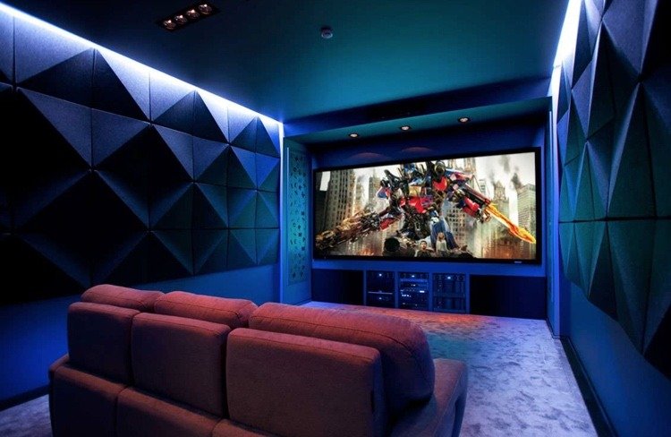 Luz RGB preferida no home theater