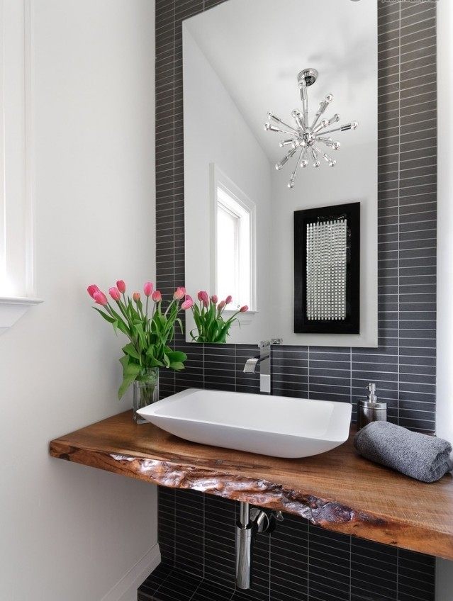 lavatório-madeira-aparência rústica-bancada lavatório-azulejos de parede antracite