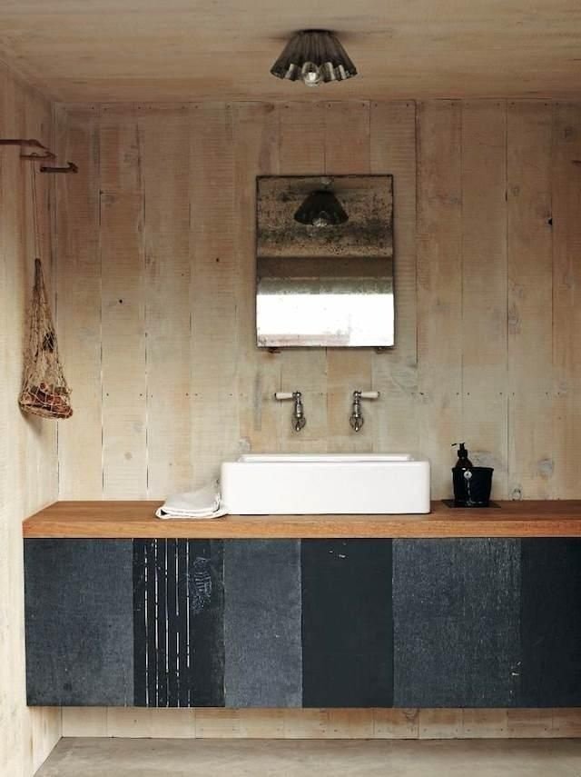 lavatório-placa de madeira-bancada-lavatório-cor antracite-armários frentes