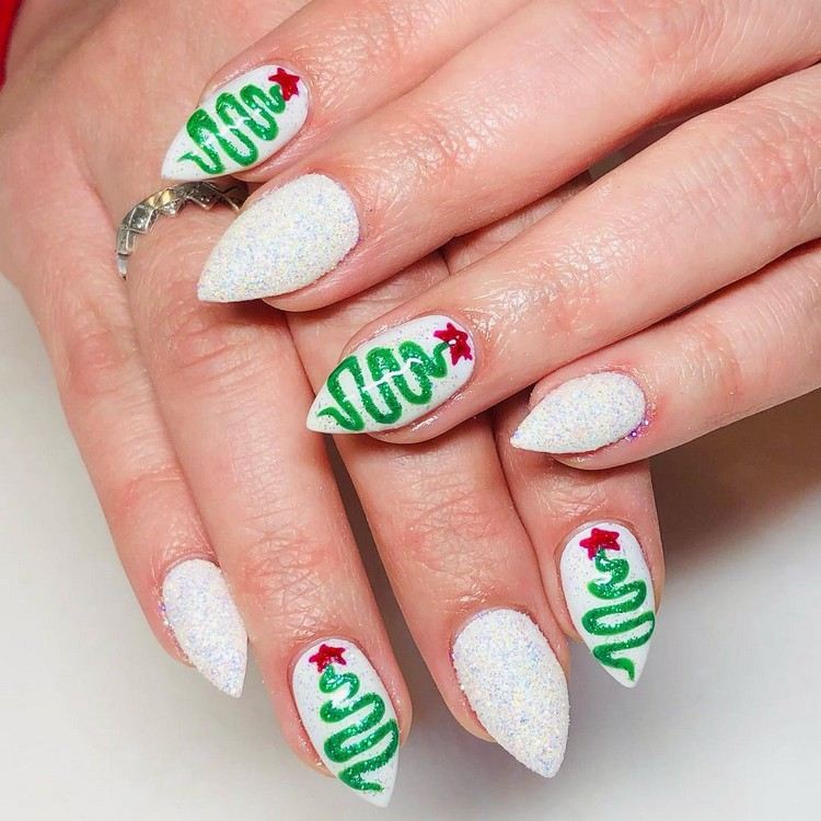 Faça você mesmo pregos abstratos para árvores de Natal