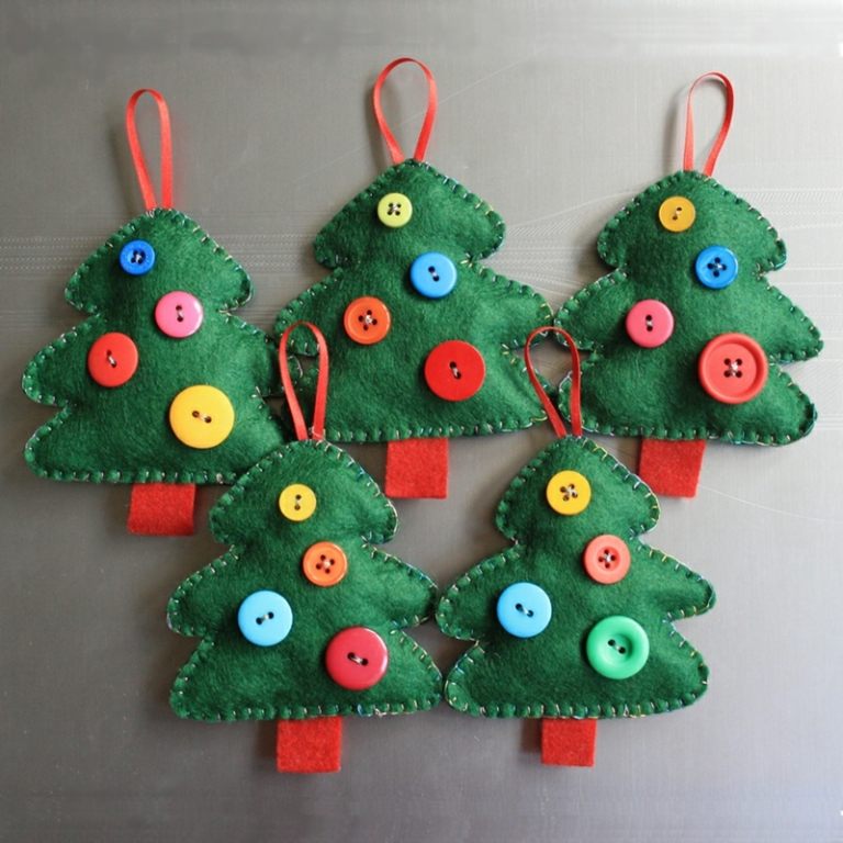 conserte a árvore de natal você mesmo velo botões verdes decorar o pinheiro