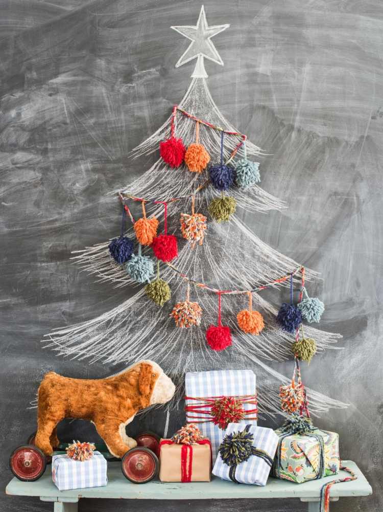 Decoração de Natal - quarto infantil - quadro-negro-tinta-preto-giz-escrita-presentes-pompons