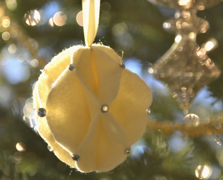 conserte as decorações de natal você mesmo bolas de natal feltro instruções de costura