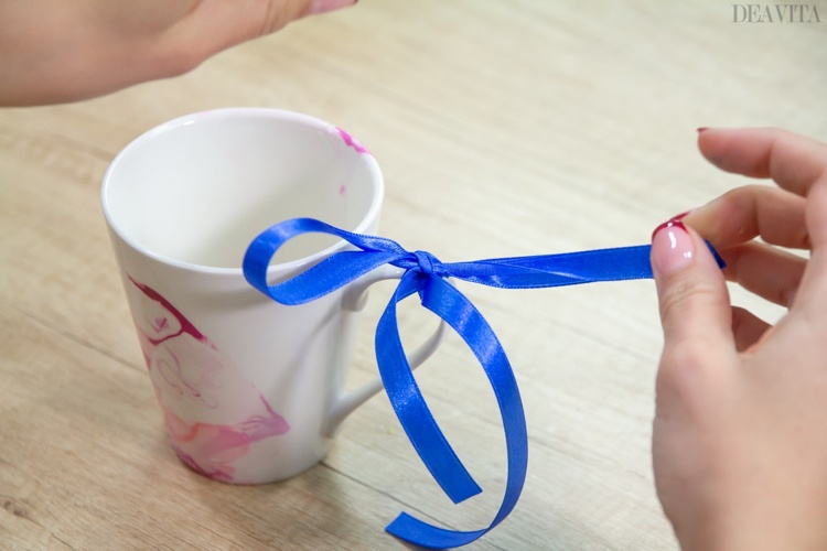 Ideias para presentes de Natal em copos de porcelana