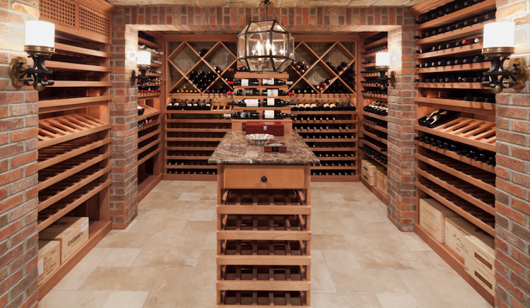 Construindo uma adega -modern-design-brick-clinker-wine-racks-wood