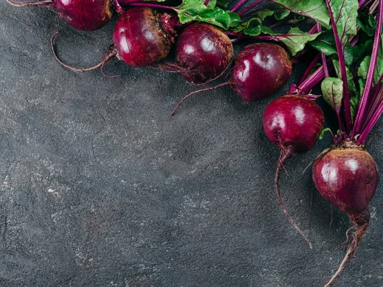 Agentes anti-hipertensivos naturais - Comer beterraba para uma boa pressão arterial