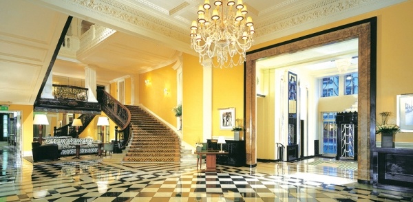 Luxury City Hotel-Claridges Hotel-London Mayfair