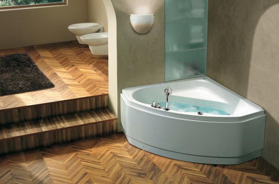 banheiras modernas com piso de madeira de design atemporal
