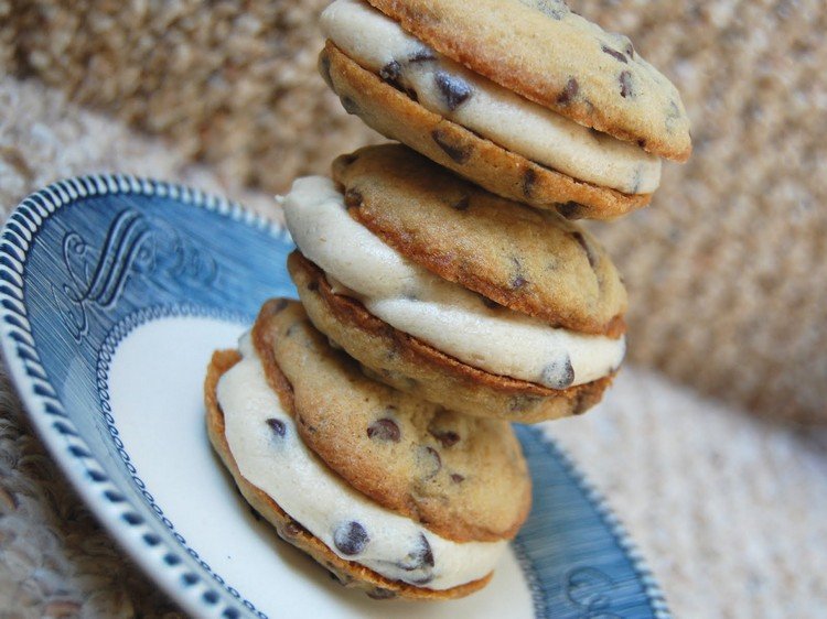 gritos-faça-você-mesmo-biscoito-creme-massa-chocolate-pedaços saborosos