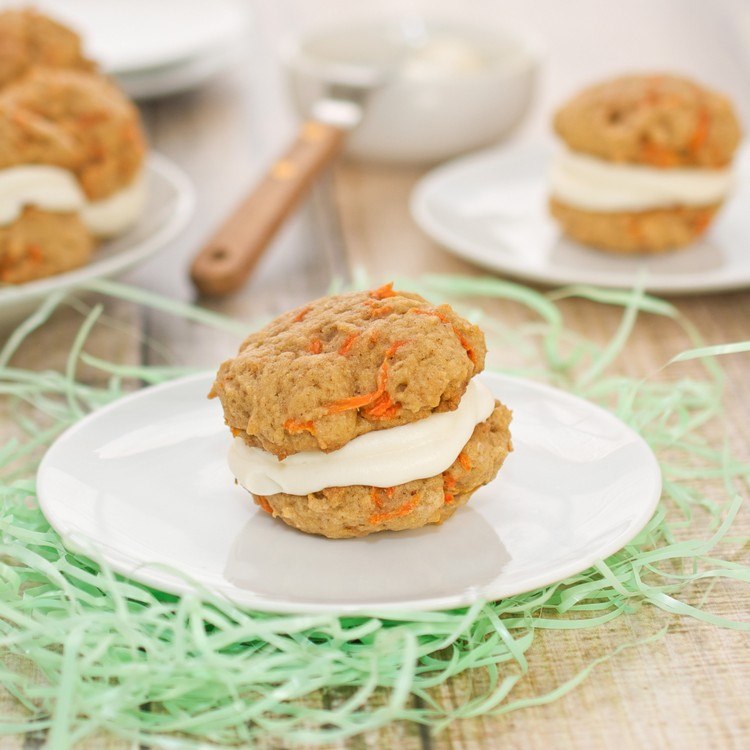 whoopies-make-yourself-carrot-cake-biscuits-easter-spring