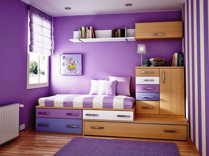 armazenamento-puxar-cama-com-gavetas-quarto-jovem-paredes-roxas