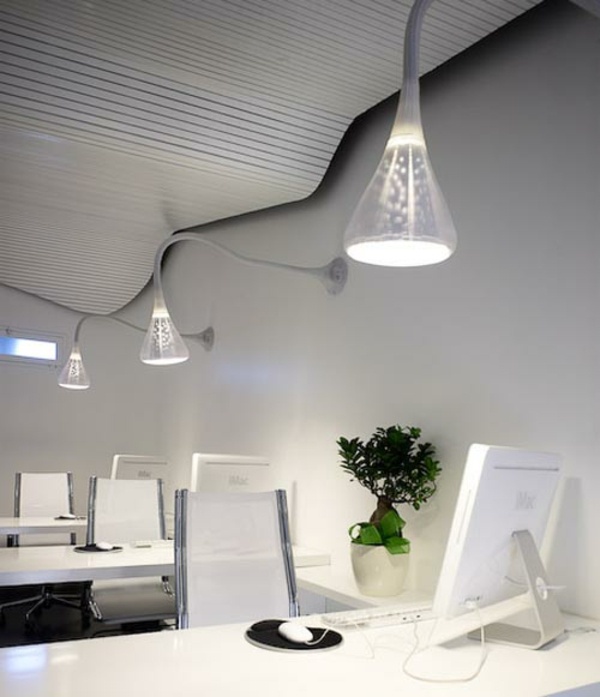interior moderno de escritório branco