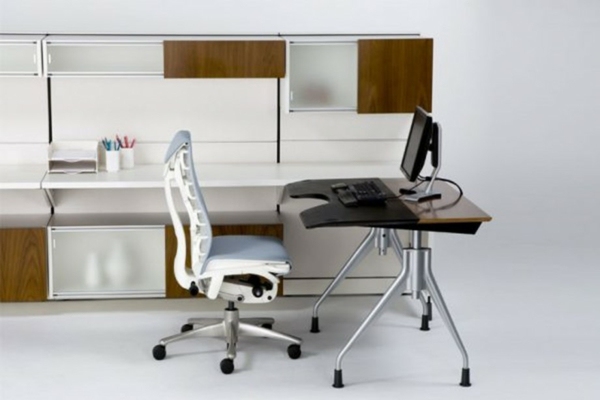 cadeira ergonômica-branca-móveis de escritório-mesa confortável