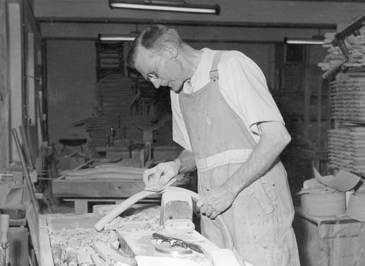 cadeira wishbone hans wegner carl hansen peças de moagem oficina de móveis alt