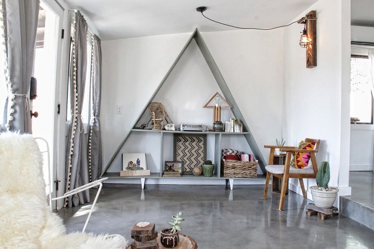 living-bohemian-style-shelving-system-big-triangle