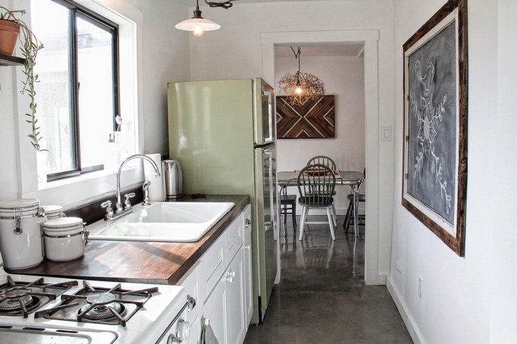 living-bohemian-style-kitchen-pastel-green-refrigerador