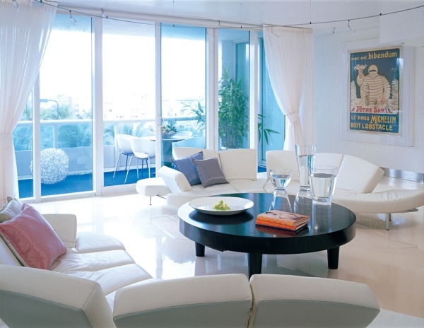 sala de estar moderna design sofá branco conjunto efeito confortável de cores