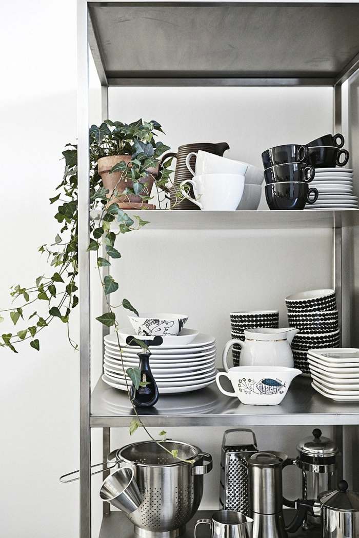 prateleira pratos de cozinha design escandinavo apartamento planta