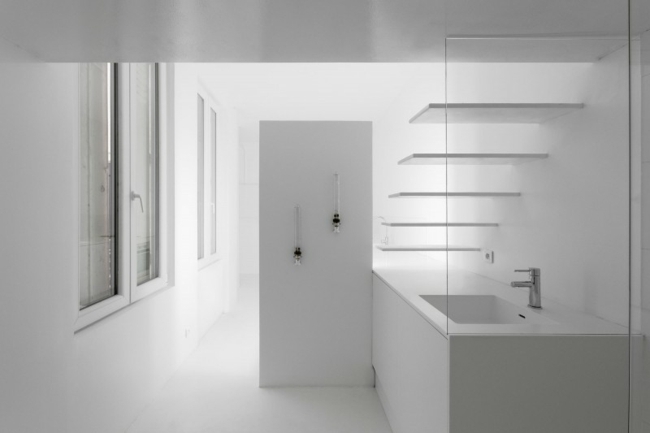 Divisória purística de apartamento de um quarto