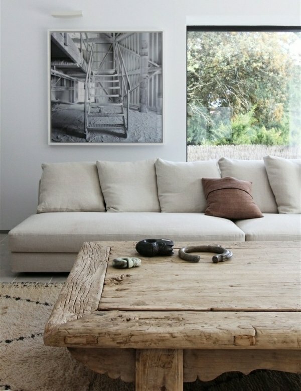 Fotos de parede estilo country com mesa rústica da sala de estar