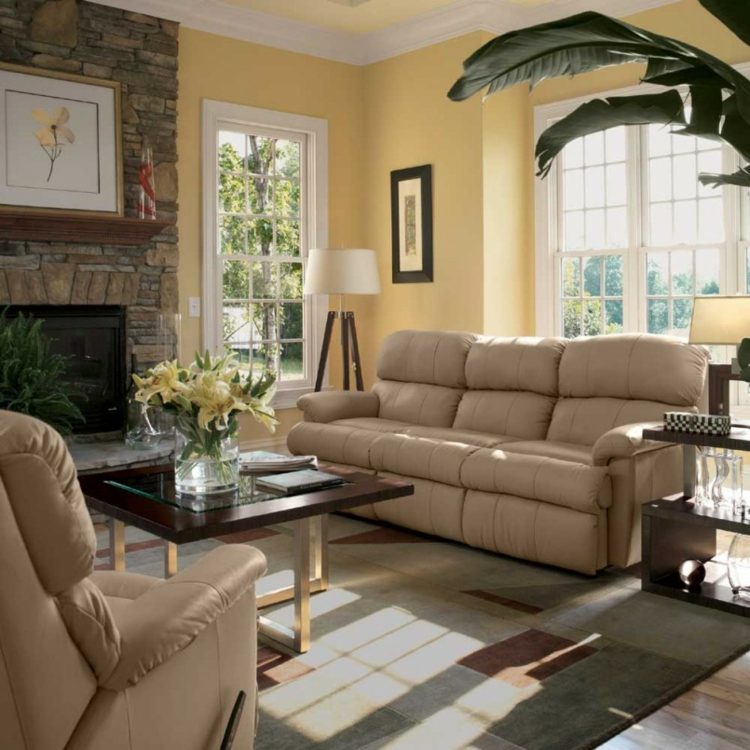 Móveis de cor clara - móveis de couro - sala de estar