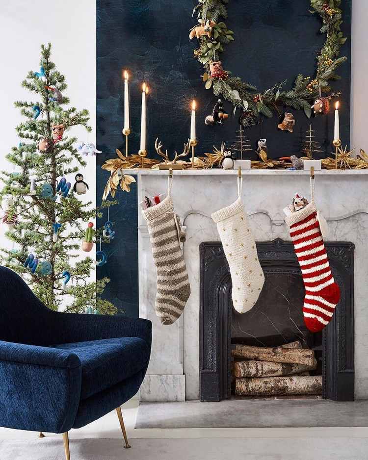 Decore sua sala de estar para o Natal e decore-a de maneira moderna