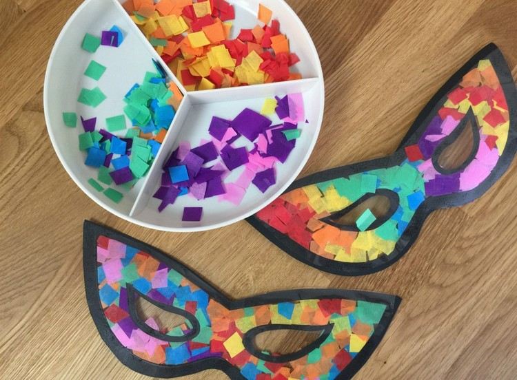 máscaras de carnaval simples mexer restos de papel do jardim de infância