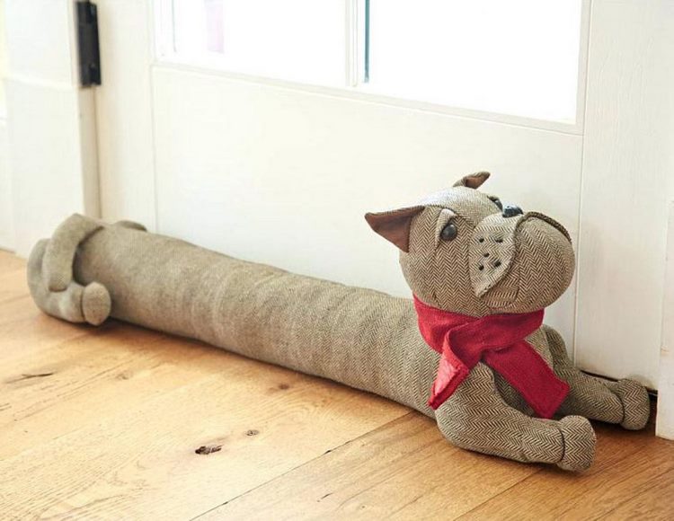faça você mesmo rolhas de vento, faça você mesmo, corta-ventos, janela da porta em casa artesanato dachshund salsicha cão costurando evite o frio